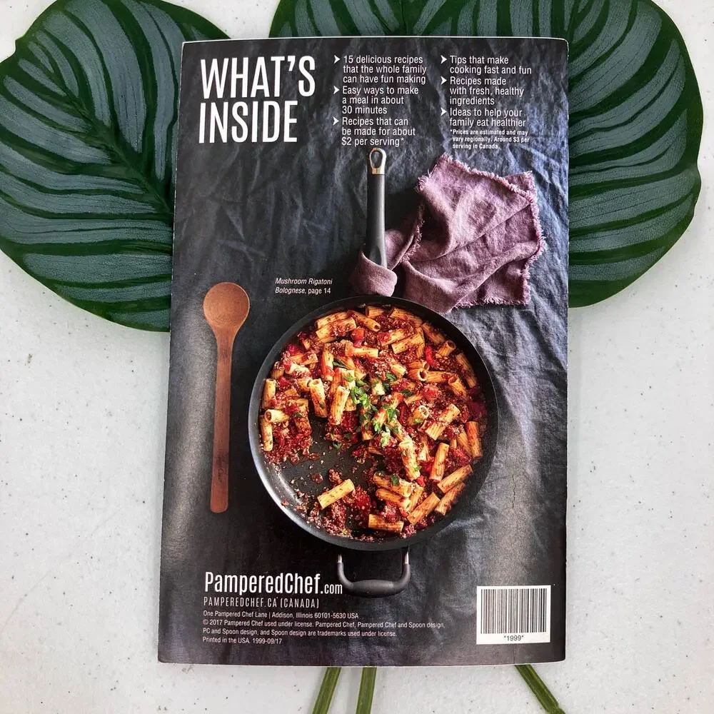 The Pampered Chef Fall Winter 2017 Season's Best One-Pot Dinner Recipe Cookbook